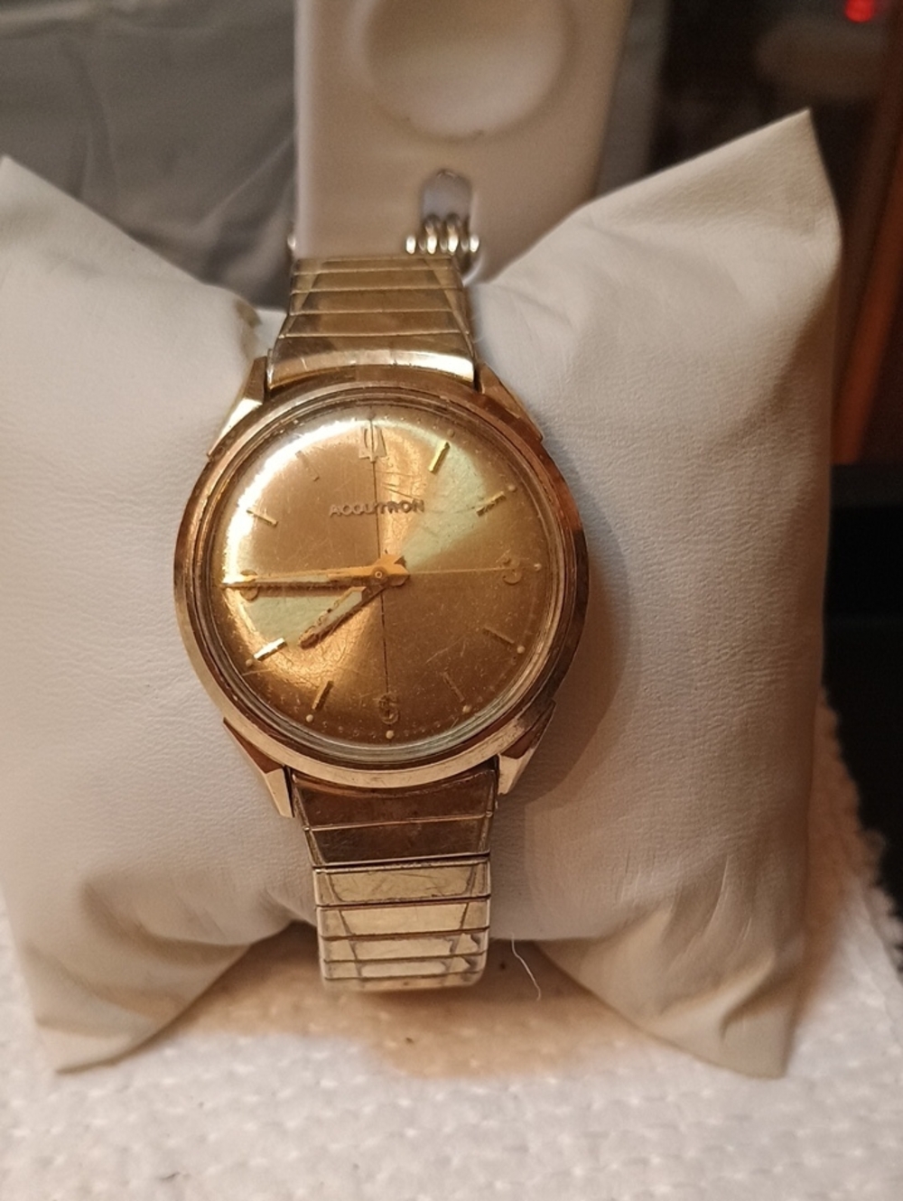 VINTAGE 1960s Bulova Accutron Tuning Fork Watch Gold Filled